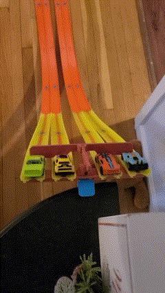 Diecast Racing 4 lane start gate