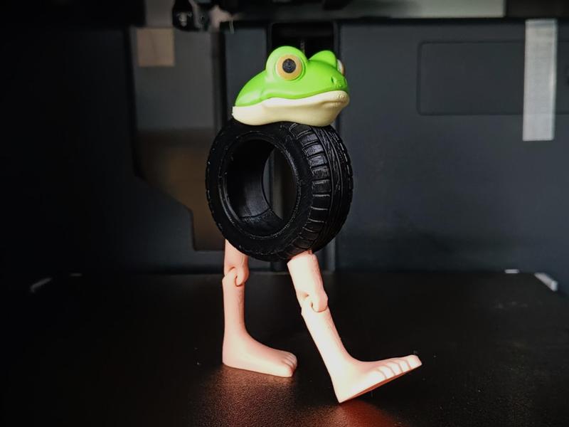 Boneca Ambalabu articulated toy