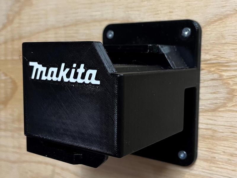 Makita 18V Wallmount Tool+Battery