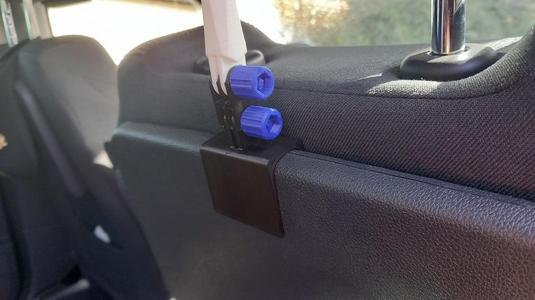 Car fixation for modular mounting system