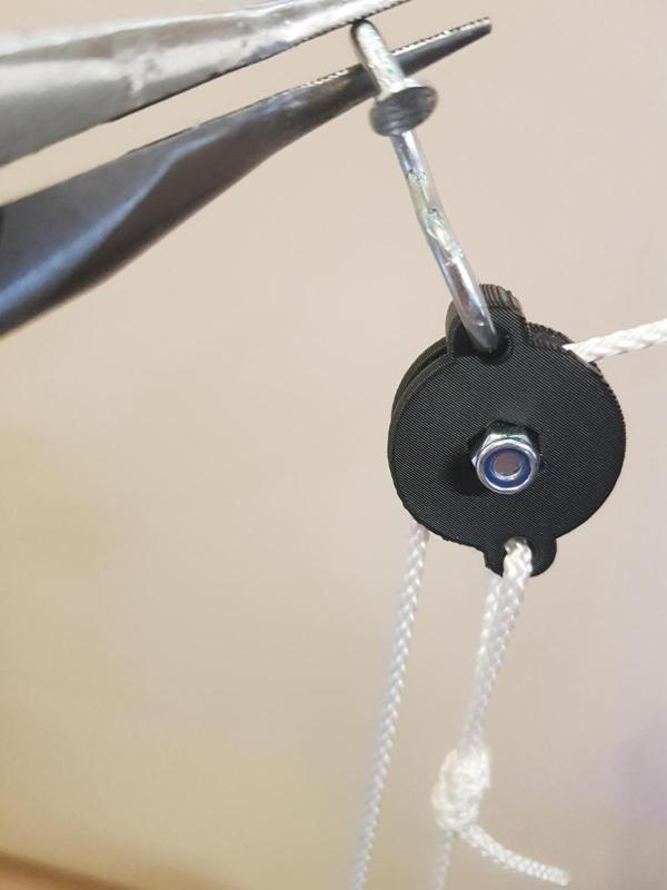 Flaschenzug mit Klemmblock / Bottle hoist