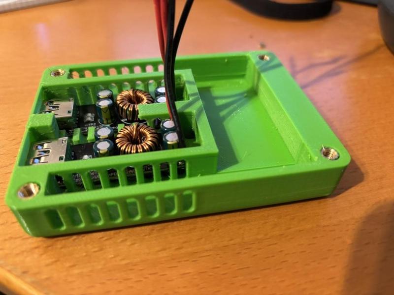 Einhell Battery Powerbank USB Charger with Ventilation Slots