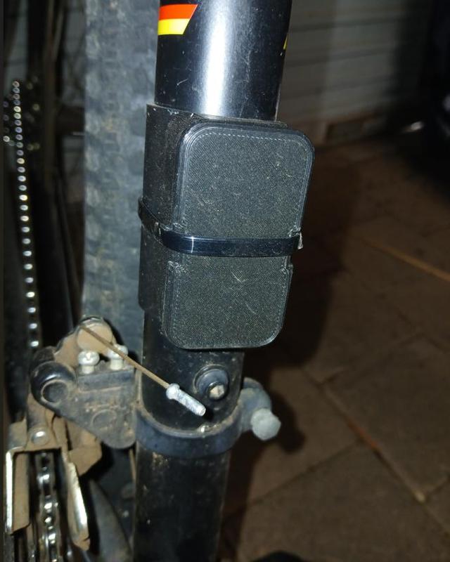 35mm Bike frame galaxy smart tag 2 mount