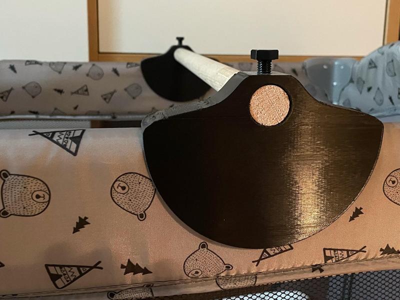 Universal mount for 30mm developed with printable screws! / 30mm Rundholz-Halterung mit druckbaren Schrauben!