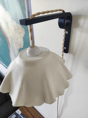 Wall lamp holder - Support mural de lampe