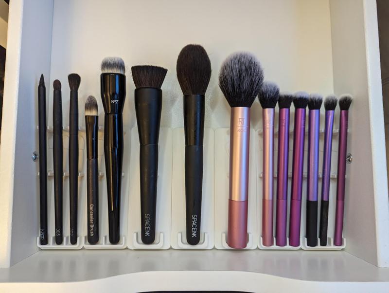 Modular Makeup Brush Holders