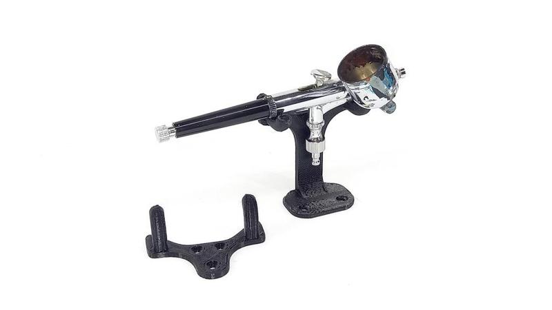 Airbrush stand / wallmount