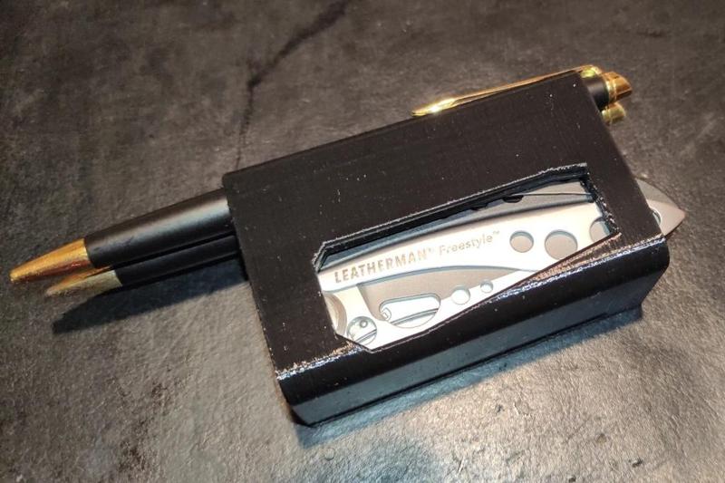 Leatherman Freestyle Sheath