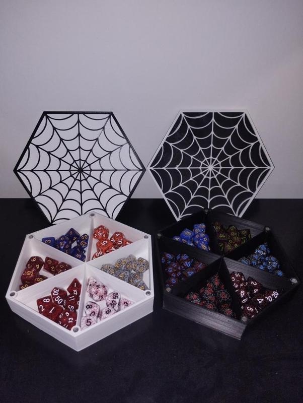 Magnetic Web Dice Box