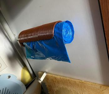 Garbage bag holder, garbage bag dispenser