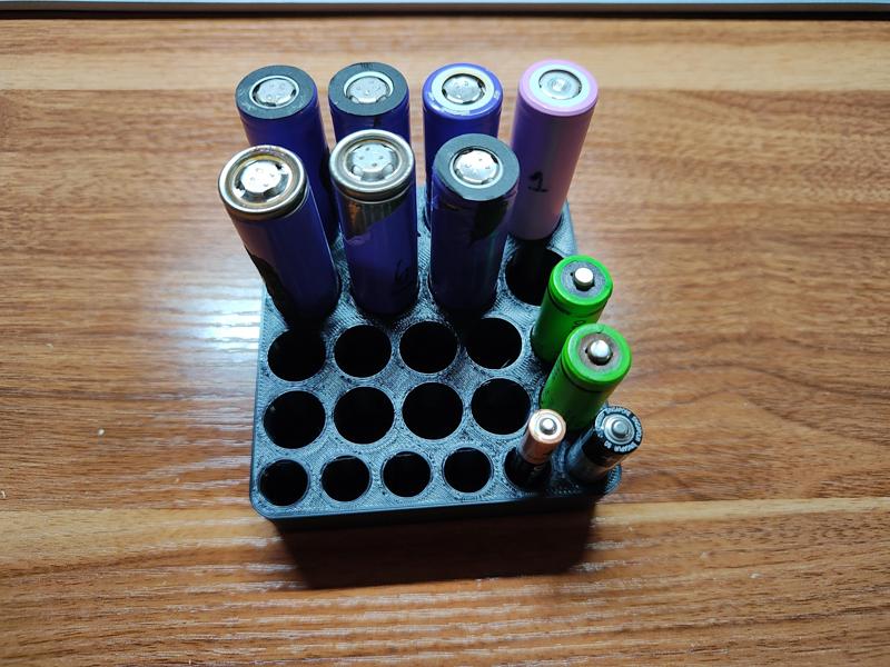 Battery Holder 18650 AAA AA