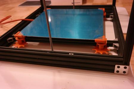 CobbleBot Heatbed Table