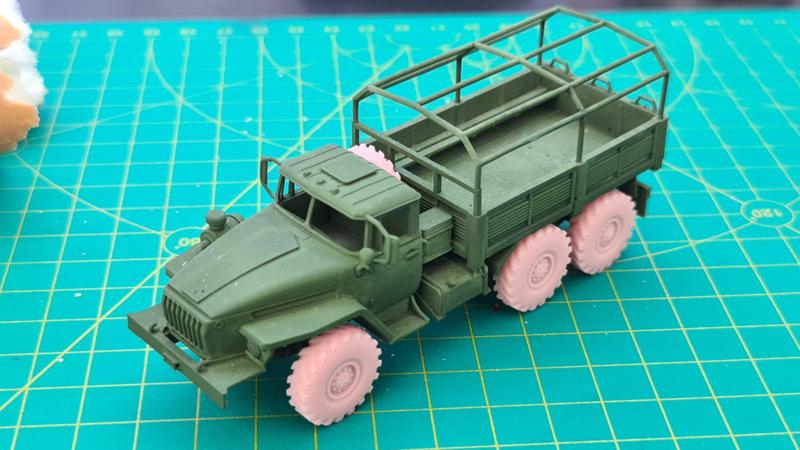 Ural 43206 6x6 Platform Truck Ver. 01