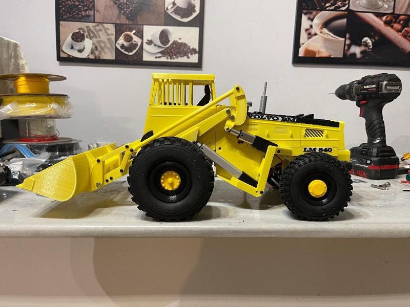 1/14 volvo lm bm 840 loader rc and static