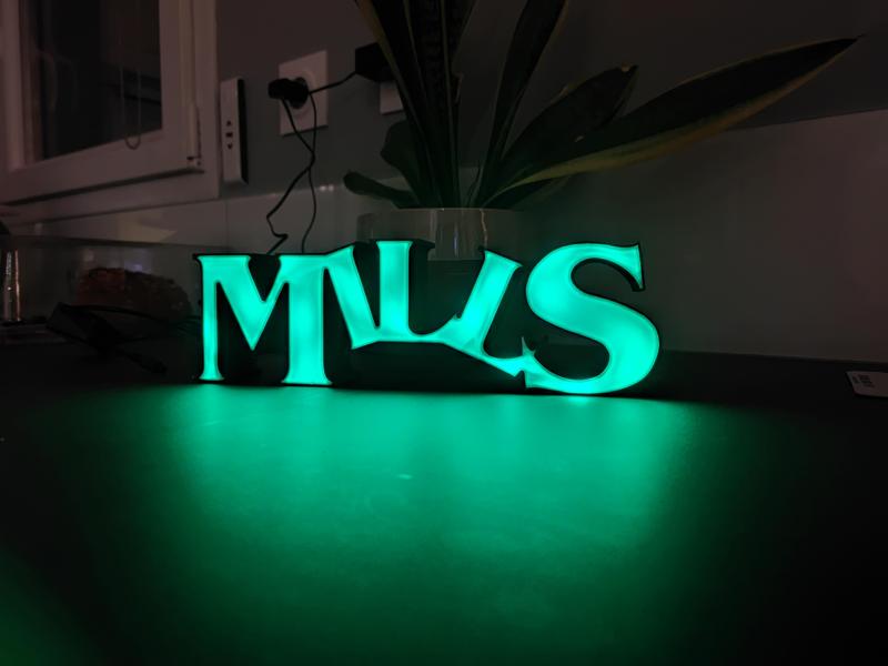 Millie Bobby Brown Lamp