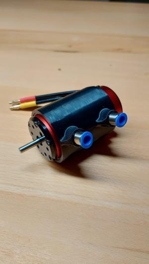 Water cooling for Surpass Hobby 4076 & all 4076 engines