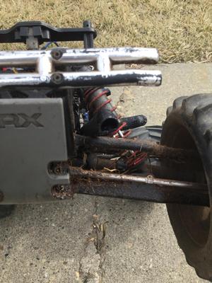 Traxxas T-maxx Exhaust / Muffler extension pipe