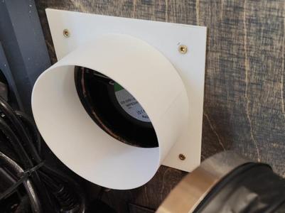 Hose holder