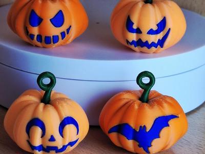 Pumpkin keychain set 2