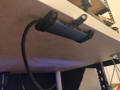 Simple USB Hub Underdesk Mount