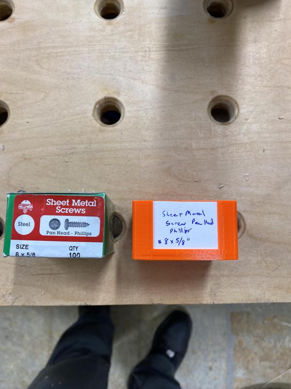 Screw storage box 2-1/2in L x 2-1/2in W x 1-1/2in H