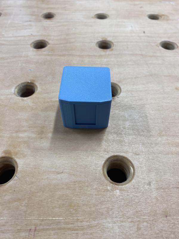 Screw storage box 1-1/2in L x 1-1/2in W x 1-1/4in H