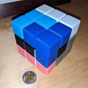 Soma Cube, over-large and complicated version