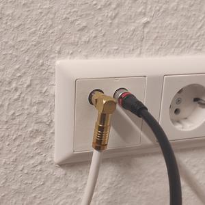 Vodafone 4 Port Cable TV Socket Cover - Germany