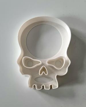 Skull cookie cutter