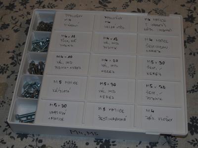 Small Parts Box with removable bins: improved