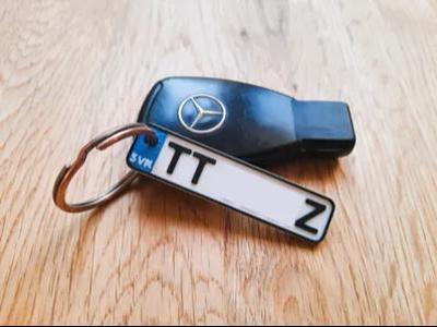 car number plate key chain