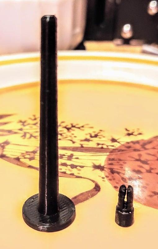 Singer EM200 Auxiliary Spool Pin