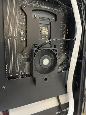 Edge mount for 50x50 fan