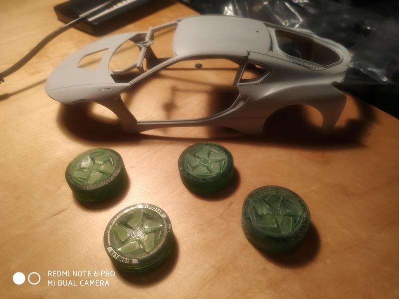 1/24 BMW I8 Turbine Wheels and Tires