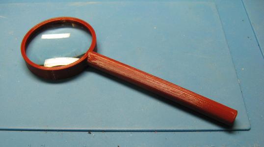 Lensholder Magnefier
