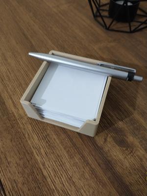 Post-it holder