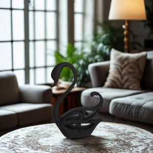 ELEGANT SWAN SCULPTURE / FIGURE