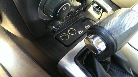 Hummer H3 Power Station