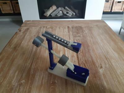 marble machine nodding