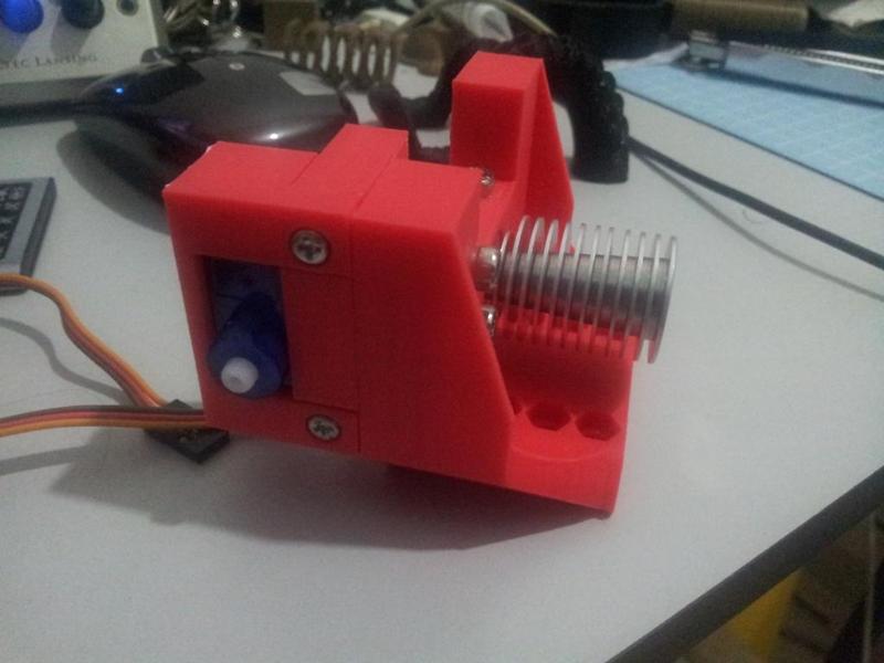 Geeetech Carriage Compatible Groove Mount v2 with Servo Mount