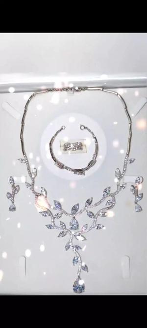 Necklace Wedding