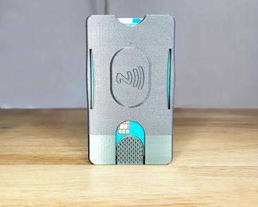 Slim and Smart Wallet with NFC