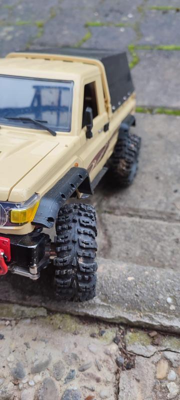 MN82 FENDER FRONT BACK FENDER TOYOTA LANDCRUISER LC79