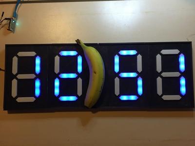 7-Segment NeoPixel Clock