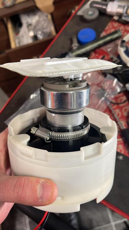 Audi fuel pump adapter