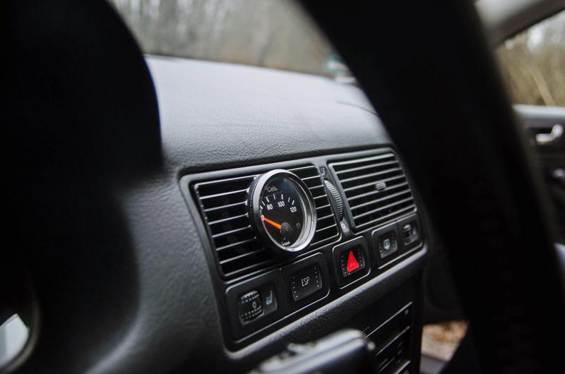 VOLKSWAGEN GOLF 4 GAUGE POD MID