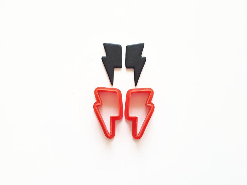 Lightning bolt clay cutter set