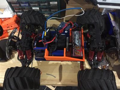 Traxxis T-maxx electric conversion motor and battery mount