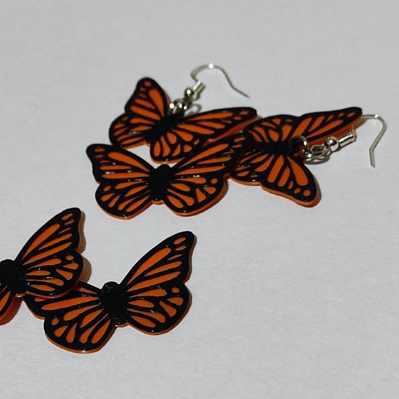 Butterfly earrings (monarch)