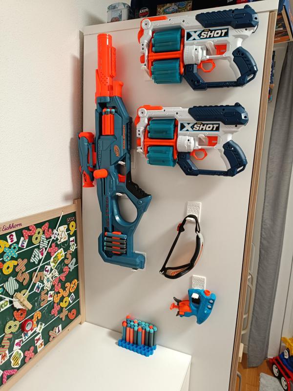 NERF GUN WALL HOLDER_NO DRILL_Nerf wall mount without drilling